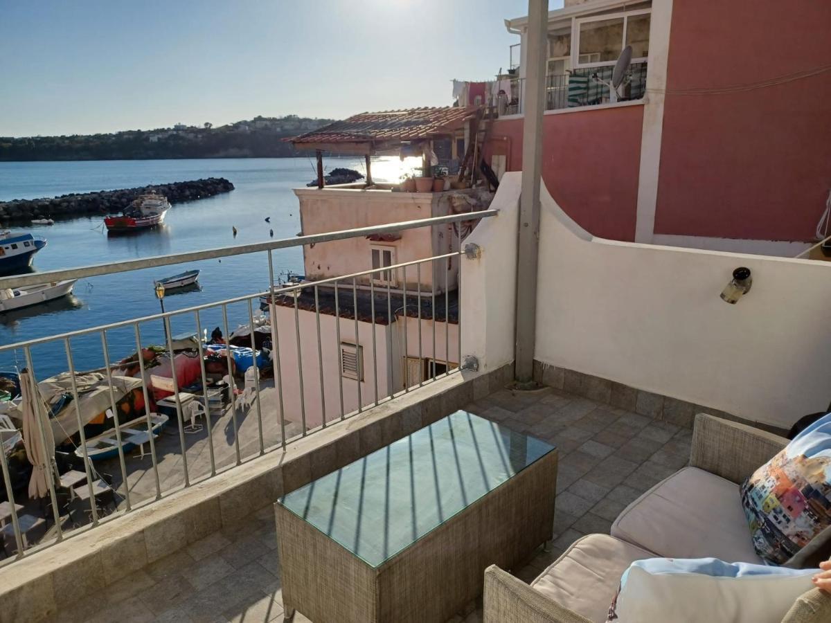 Apartament La Terrazza Di Maria Procida Zewnętrze zdjęcie