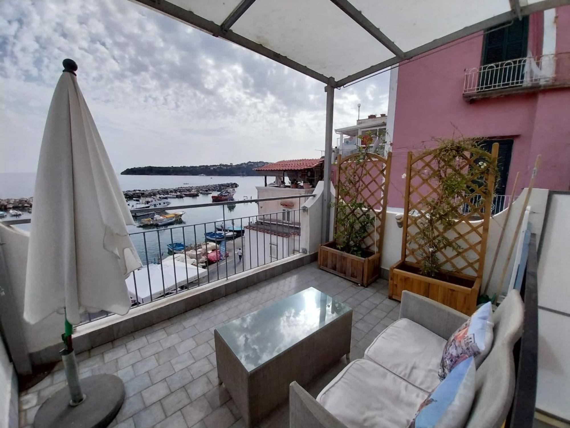 Apartament La Terrazza Di Maria Procida Zewnętrze zdjęcie