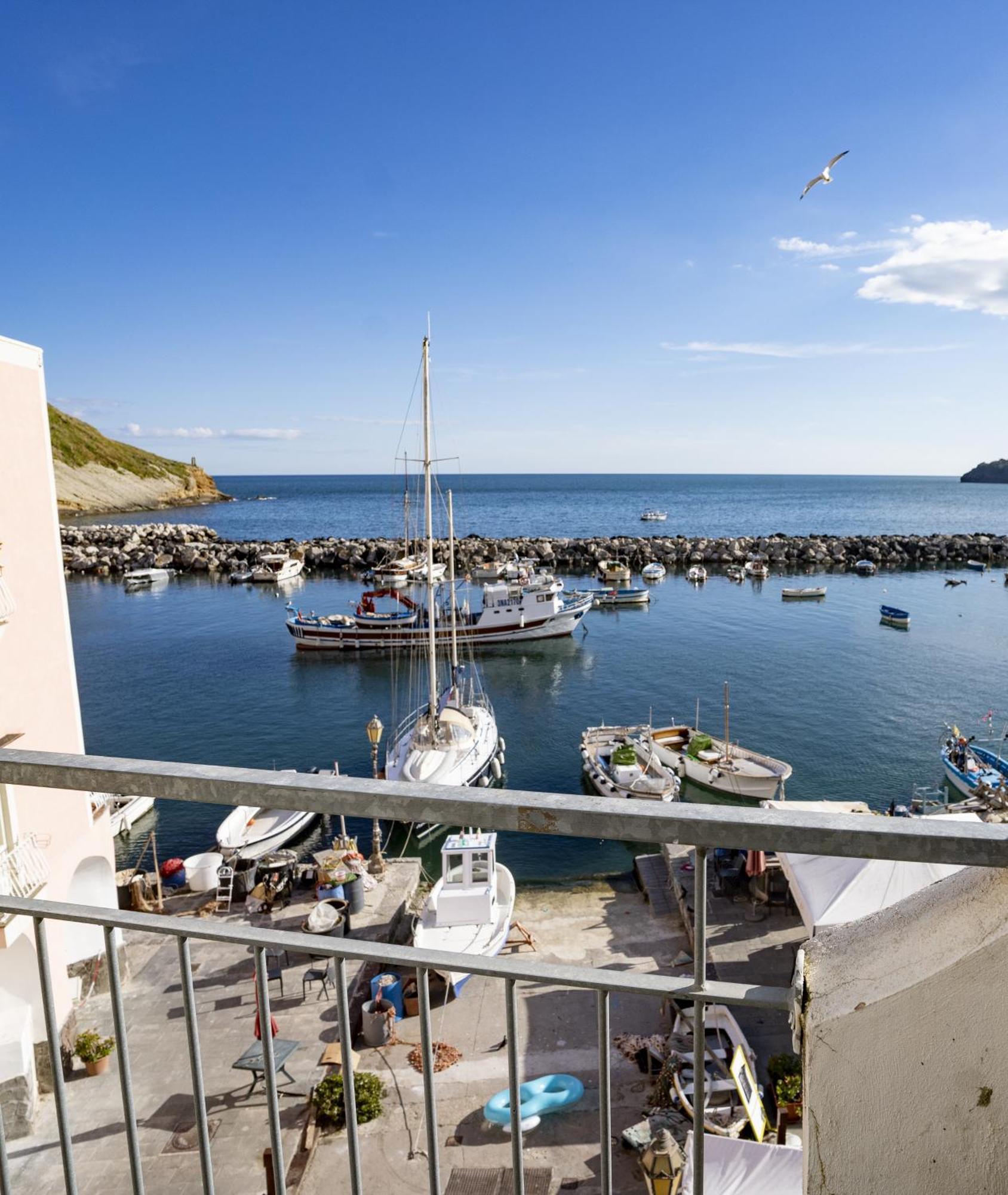 Apartament La Terrazza Di Maria Procida Zewnętrze zdjęcie